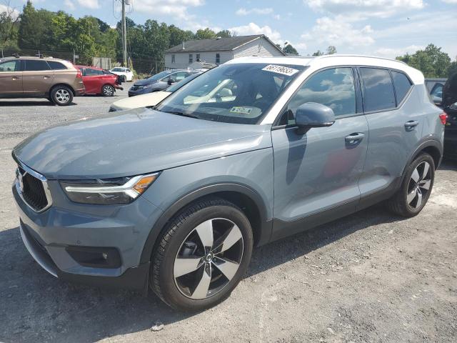 2021 Volvo XC40 