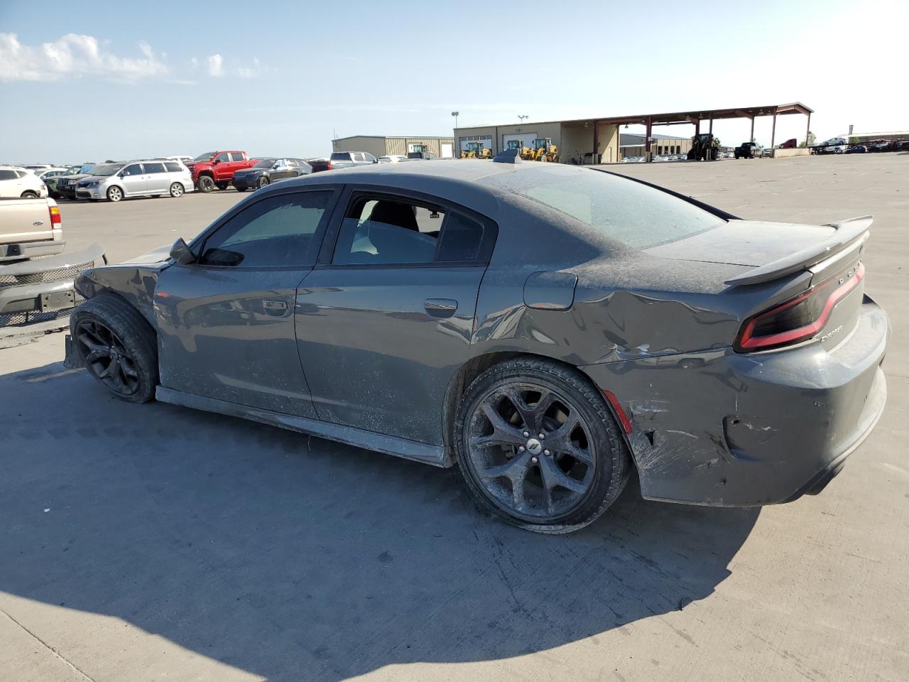 2C3CDXHG9KH512791 Dodge Charger GT 2