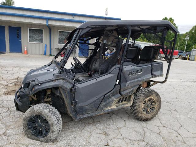 2016 HONDA SXS1000 M5 1HFVE04P8G4002781