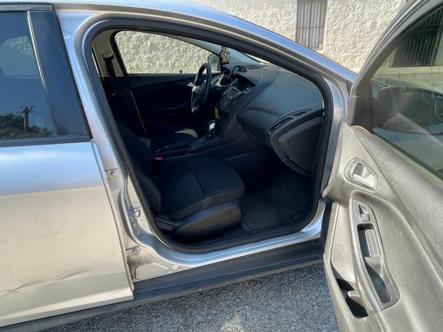 1FADP3K23HL284852 Ford FOCUS SE