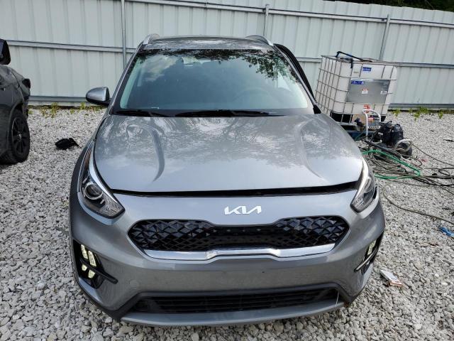 KNDCB3LC0N5513015 KIA NIRO LX