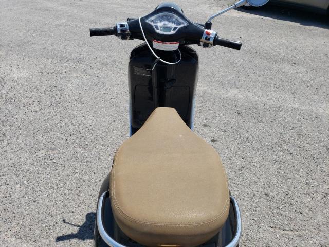 2020 PIAGGIO SCOOTER ZAPCA06B9L5101353