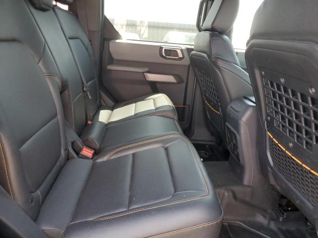 1FMEE5DP5NLA90758 Ford Bronco Base