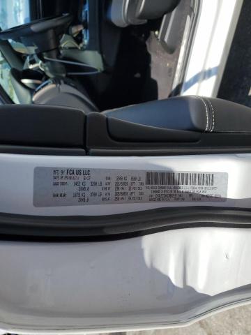 1C4RJECGXHC960219 Jeep Grand Cherokee Overland