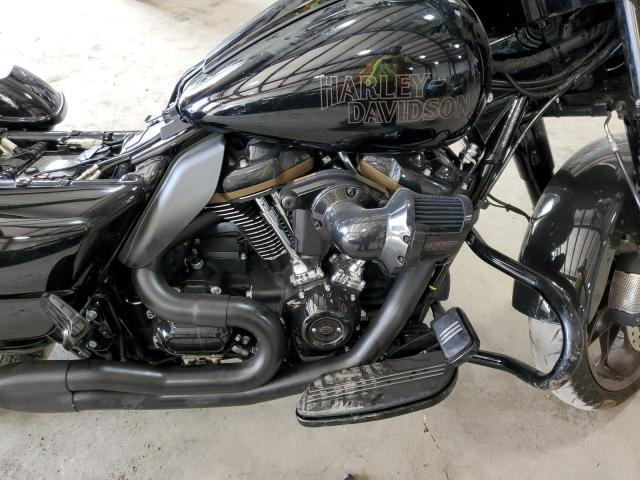 2022 HARLEY-DAVIDSON FLHXST - 1HD1ABL17NB615186