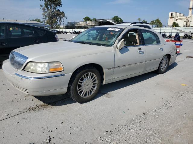 2006 Lincoln Town Car Signature Limited