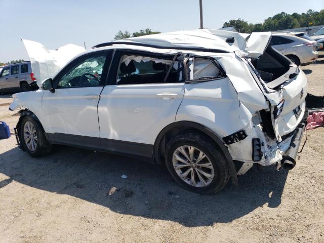 3VV1B7AX5LM152779 Volkswagen Tiguan S 2