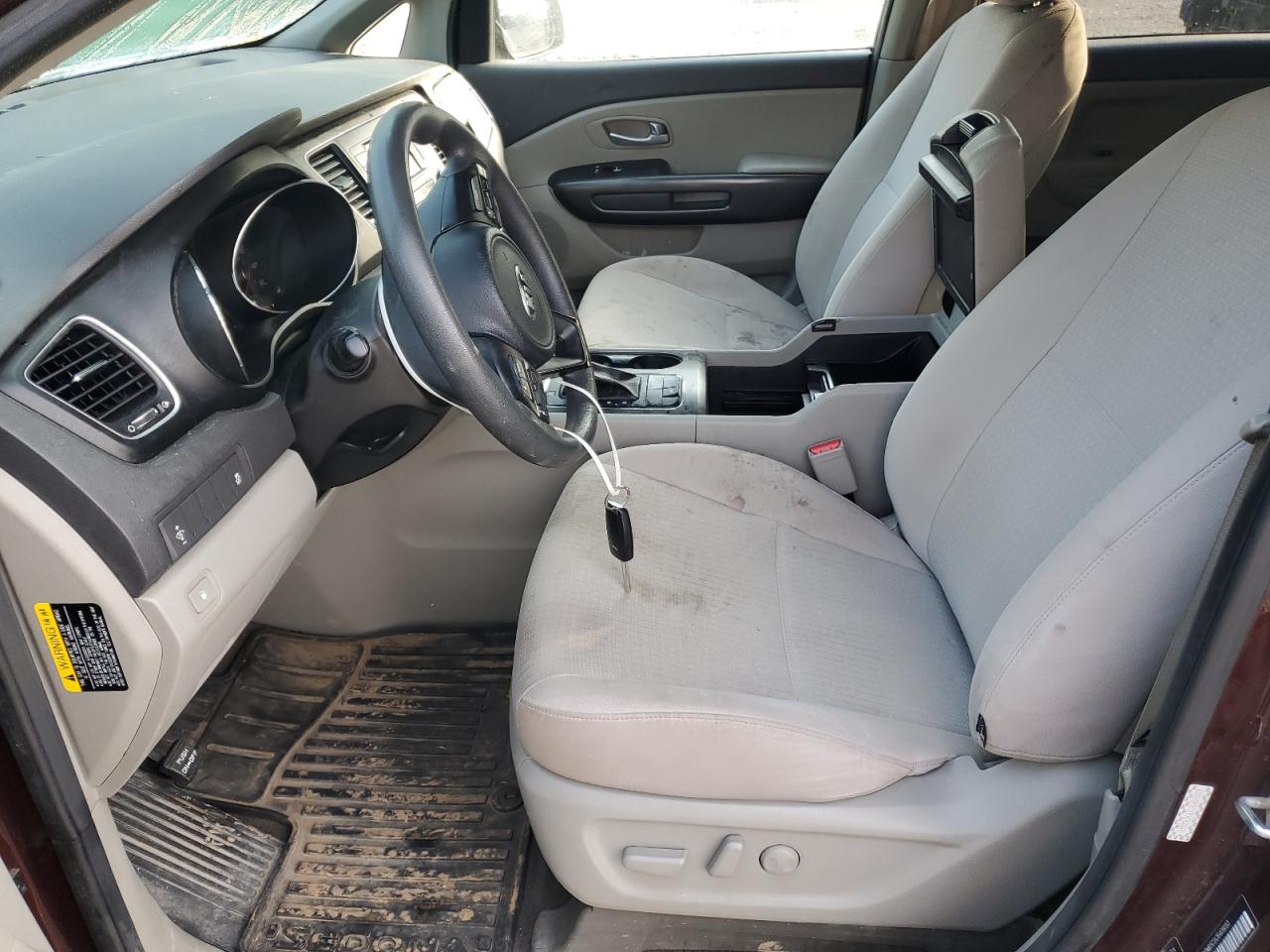 2018 Kia Sedona Lx vin: KNDMB5C1XJ6409053