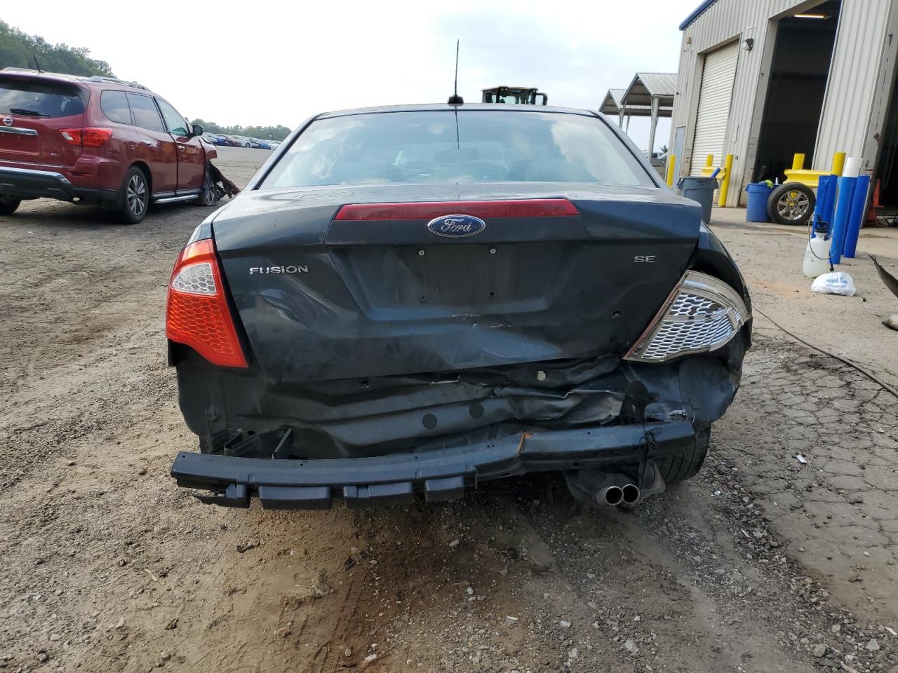 3FAHP0HA0AR180941 2010 Ford Fusion Se