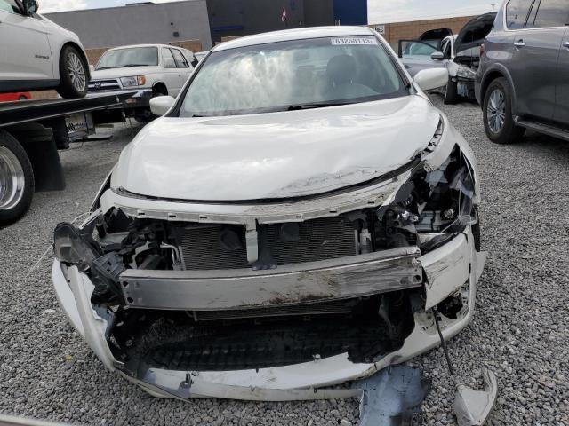 1N4AL3AP9FC198261 Nissan ALTIMA 2.5