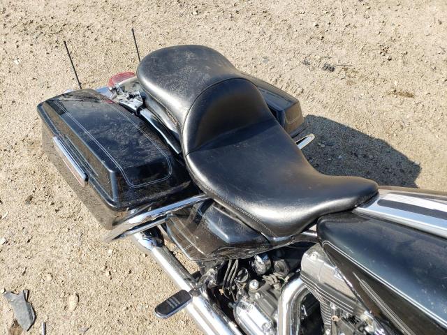 2010 HARLEY-DAVIDSON FLHTCU 1HD1FC432AB614805