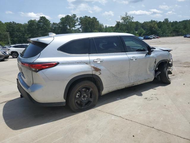 VIN 5TDZZRAH2MS076392 2021 Toyota Highlander, L no.3