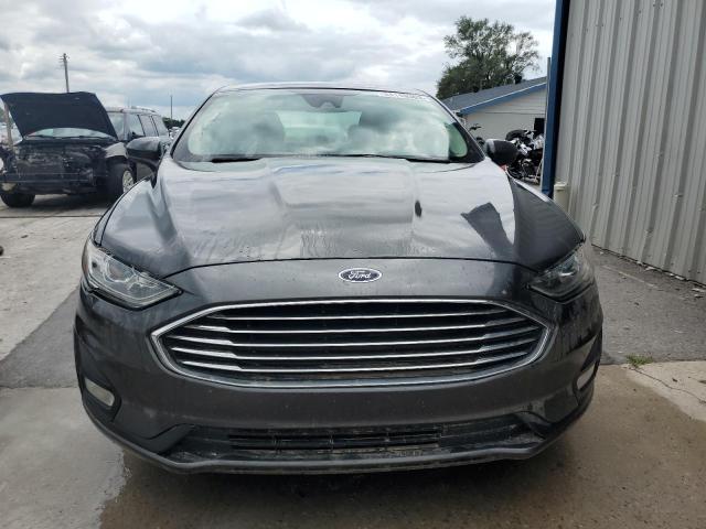 3FA6P0HD0KR161387 Ford Fusion SE 5