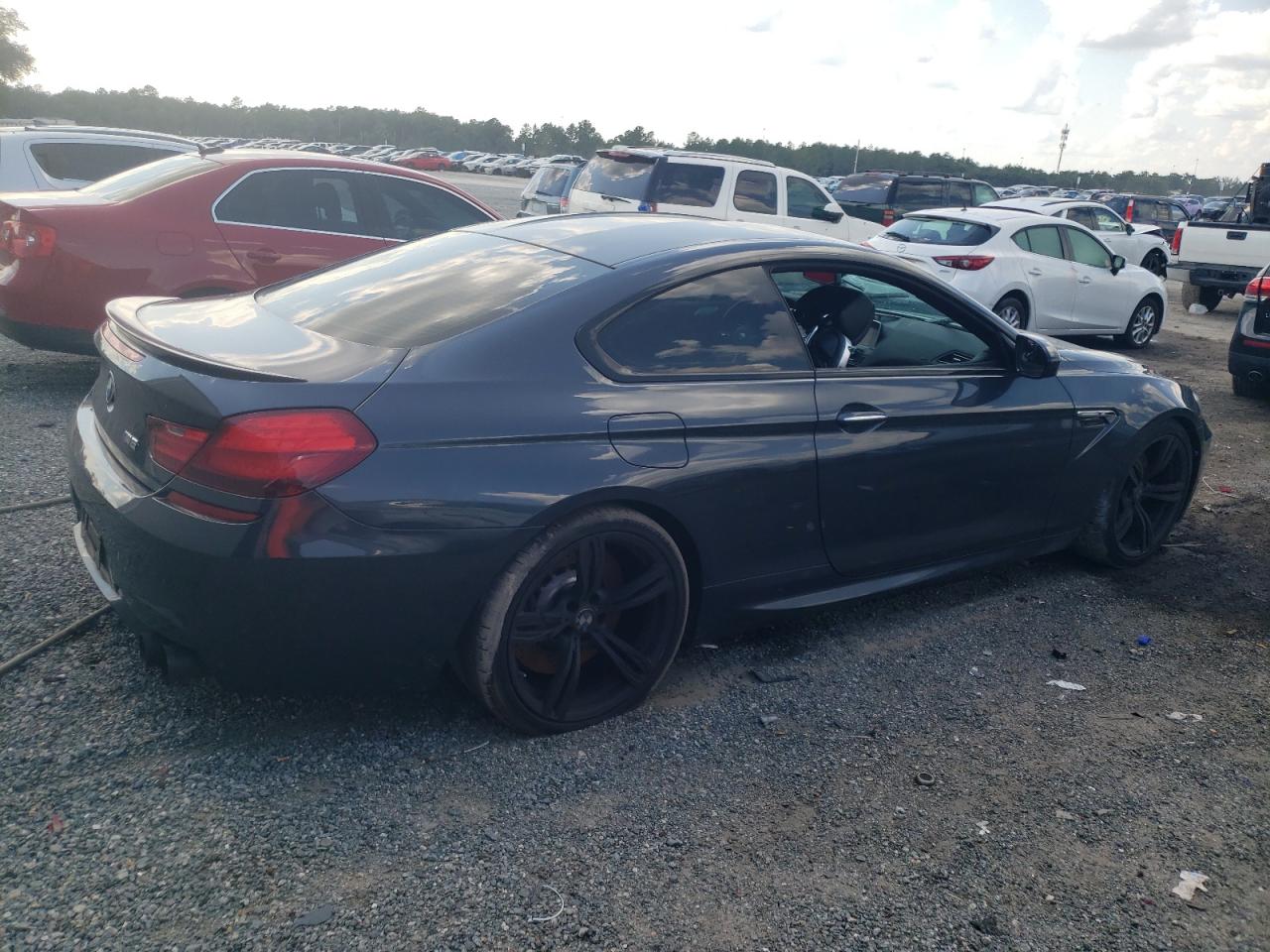 2016 BMW M6 vin: WBS6J9C59GD934690