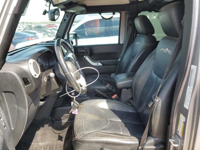 1C4BJWEG6EL204063 Jeep Wrangler Unlimited Sahara
