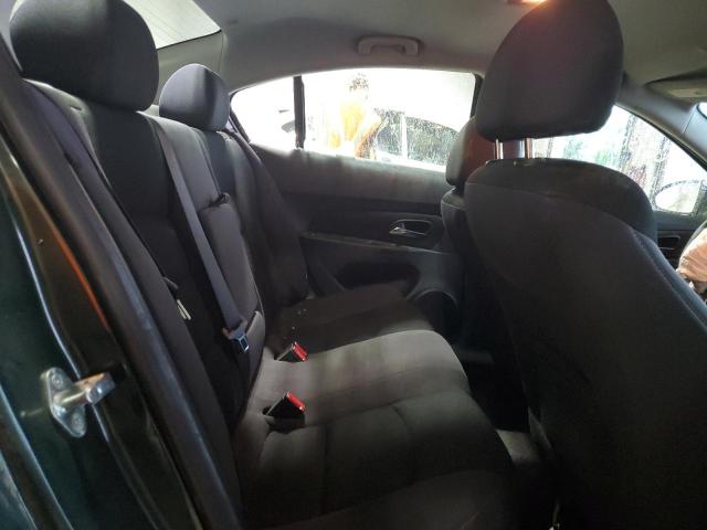 Седани CHEVROLET CRUZE 2015 Зелений