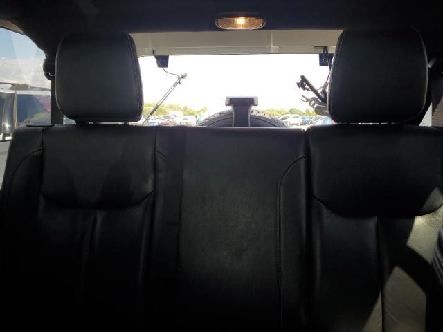 1C4BJWEG4JL823691 Jeep Wrangler Unlimited Sahara