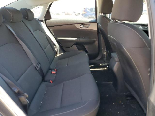 3KPF24ADXKE066613 KIA FORTE FE