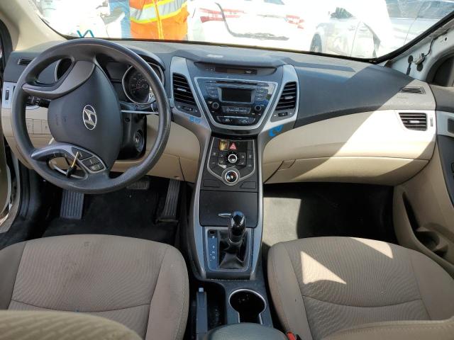 5NPDH4AE8GH780046 Hyundai ELANTRA SE