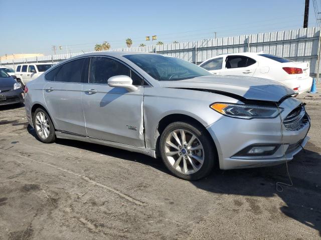 3FA6P0SU2HR277028 Ford Fusion Titanium Phev
