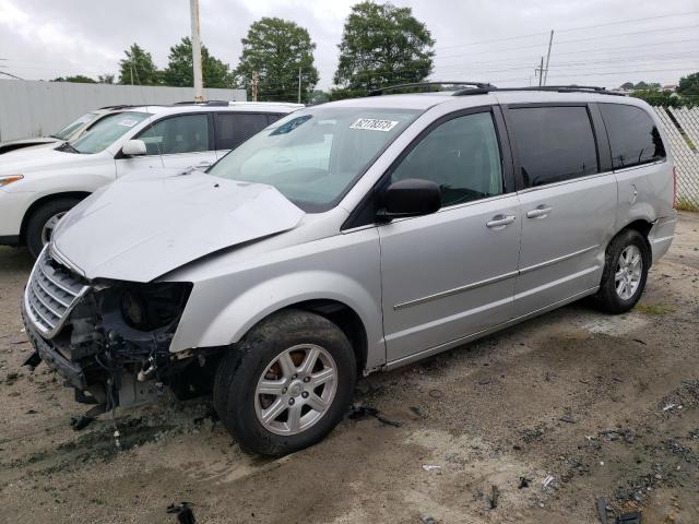 2010 Chrysler Town & Country Touring