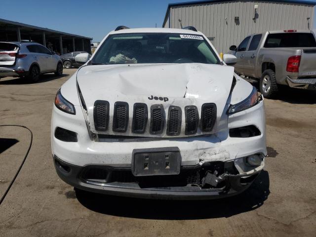 1C4PJLCB6JD580357 Jeep Cherokee Latitude