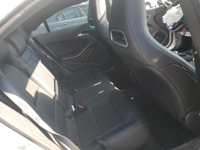 WDDSJ4EB2KN776455 Mercedes-Benz CLA 250