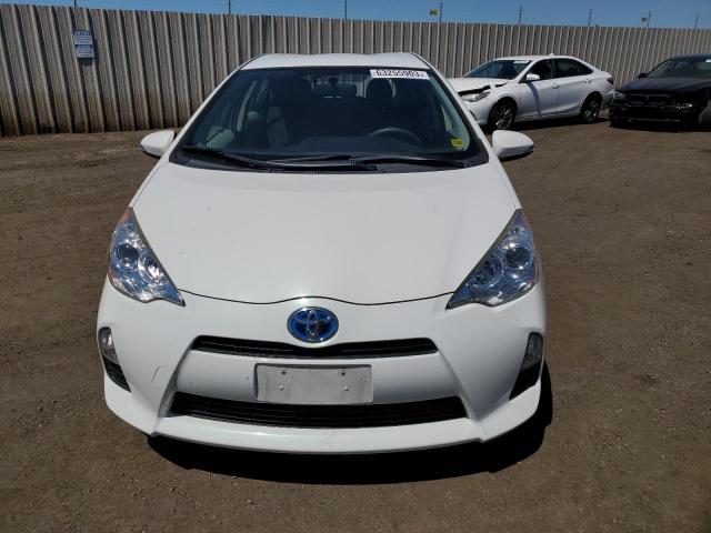 JTDKDTB34E1575127 Toyota PRIUS C