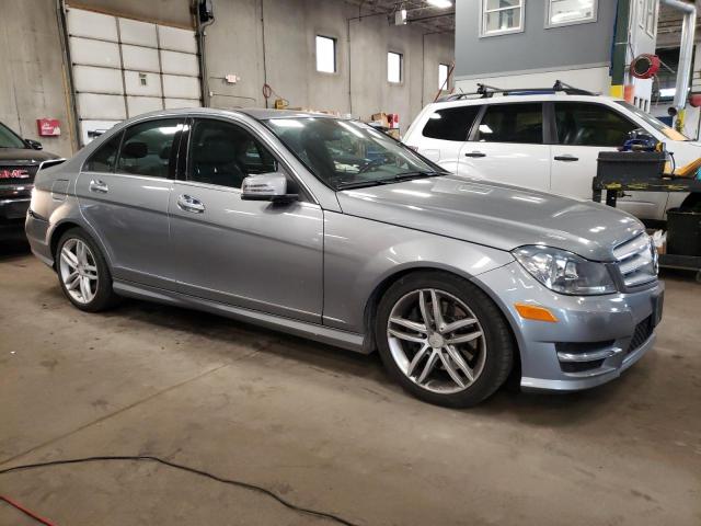 WDDGF8AB7DR271463 2013 MERCEDES-BENZ C-CLASS, photo no. 4