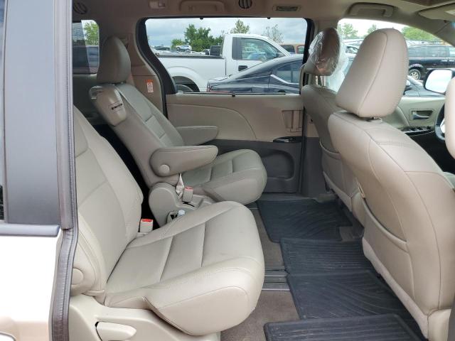 5TDYZ3DC3HS888699 Toyota SIENNA XLE