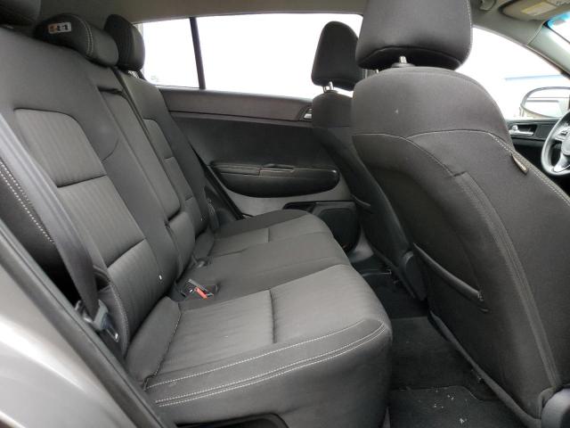 KNDPMCAC8H7257925 KIA Sportage Lx