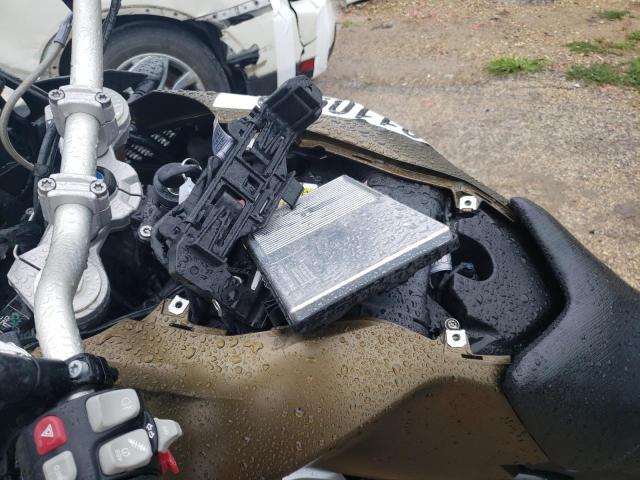 2015 BMW F800 GS AD - WB10B1505FZ493376