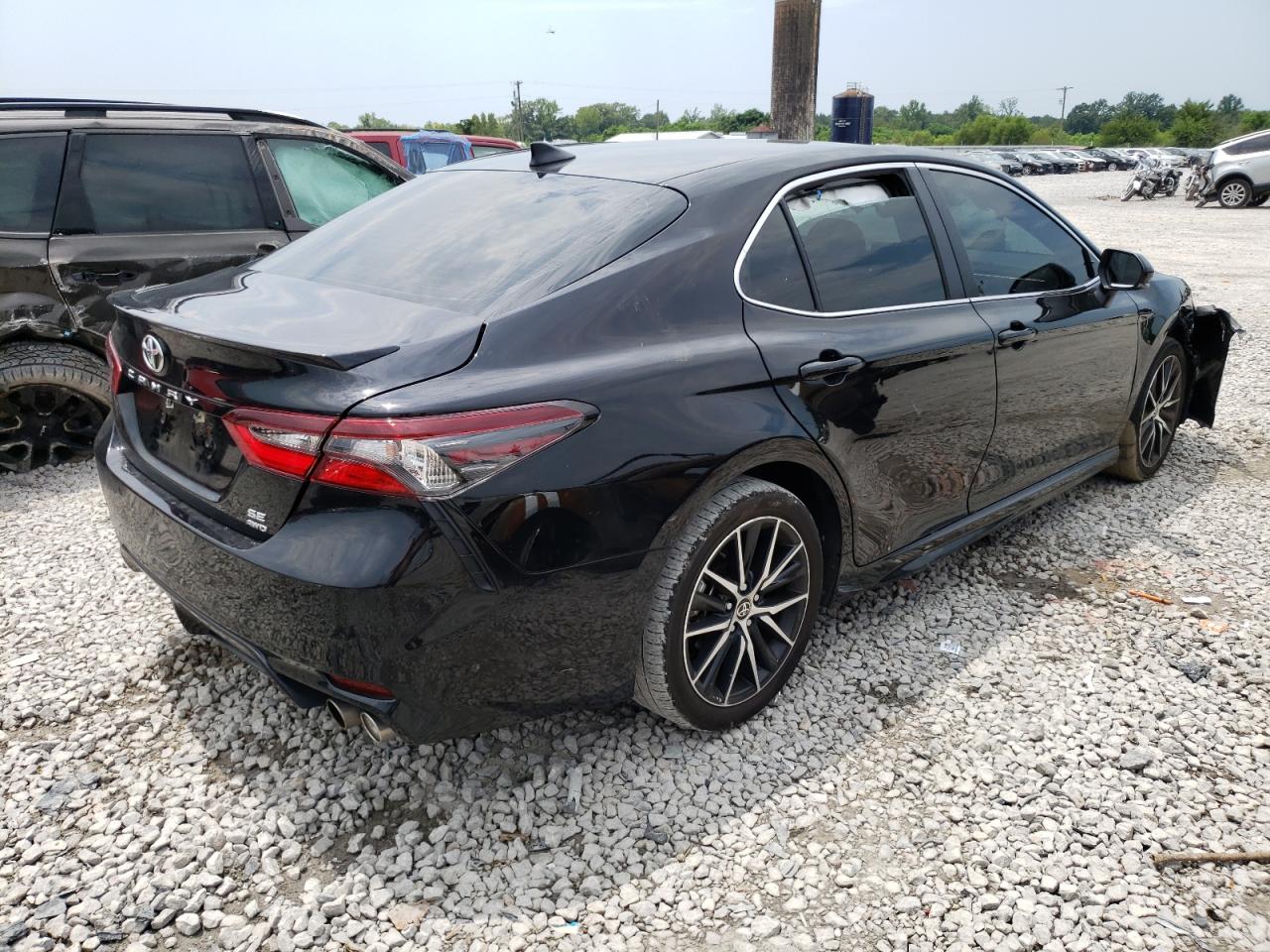 4T1G11BK5NU071125 TOYOTA CAMRY 2022