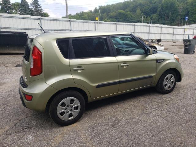 VIN: KNDJT2A56C7428832 Auction: COPART Lot: 64012353 Location: PA - PITTSBURGH SOUTH KNDJT2A56C7428832 KIA SOUL 2012 GREEN Photo 3