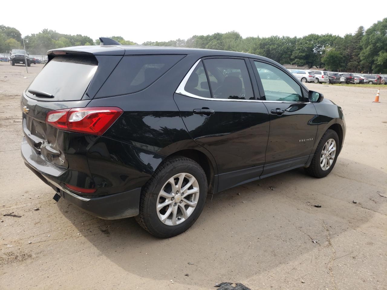 VIN: 3GNAXUEV0LL318551 2020 CHEVROLET EQUINOX