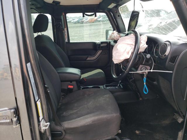 1C4BJWKG4JL915453 Jeep Wrangler Unlimited Sport