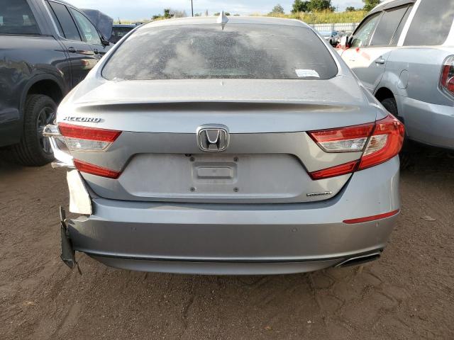 1HGCV1F92JA116579 Honda Accord Touring
