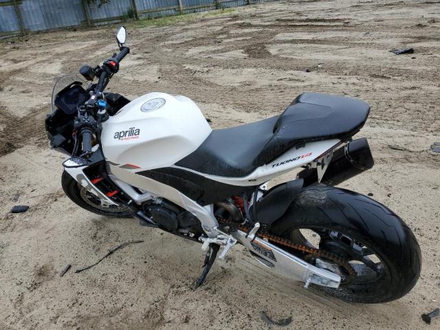2021 APRILIA TUONO V4 1 ZD4KZUA06MS000121