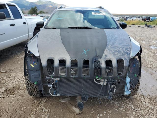 1C4PJMAB3HW566715 Jeep Cherokee Sport