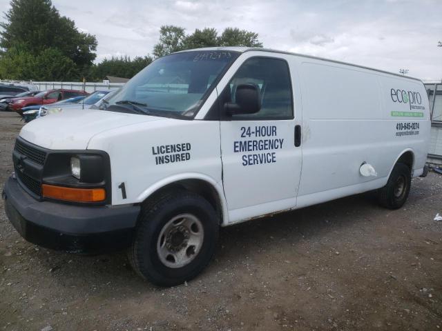 2005 Chevrolet Express Cargo Van 