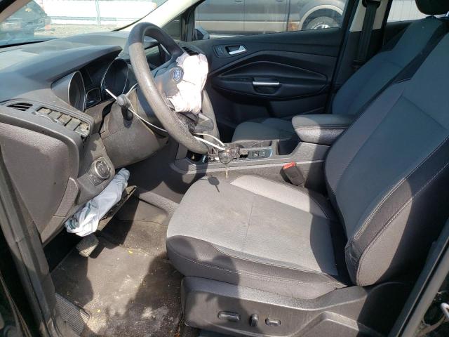 1FMCU9GD9JUA75431 Ford ESCAPE SE