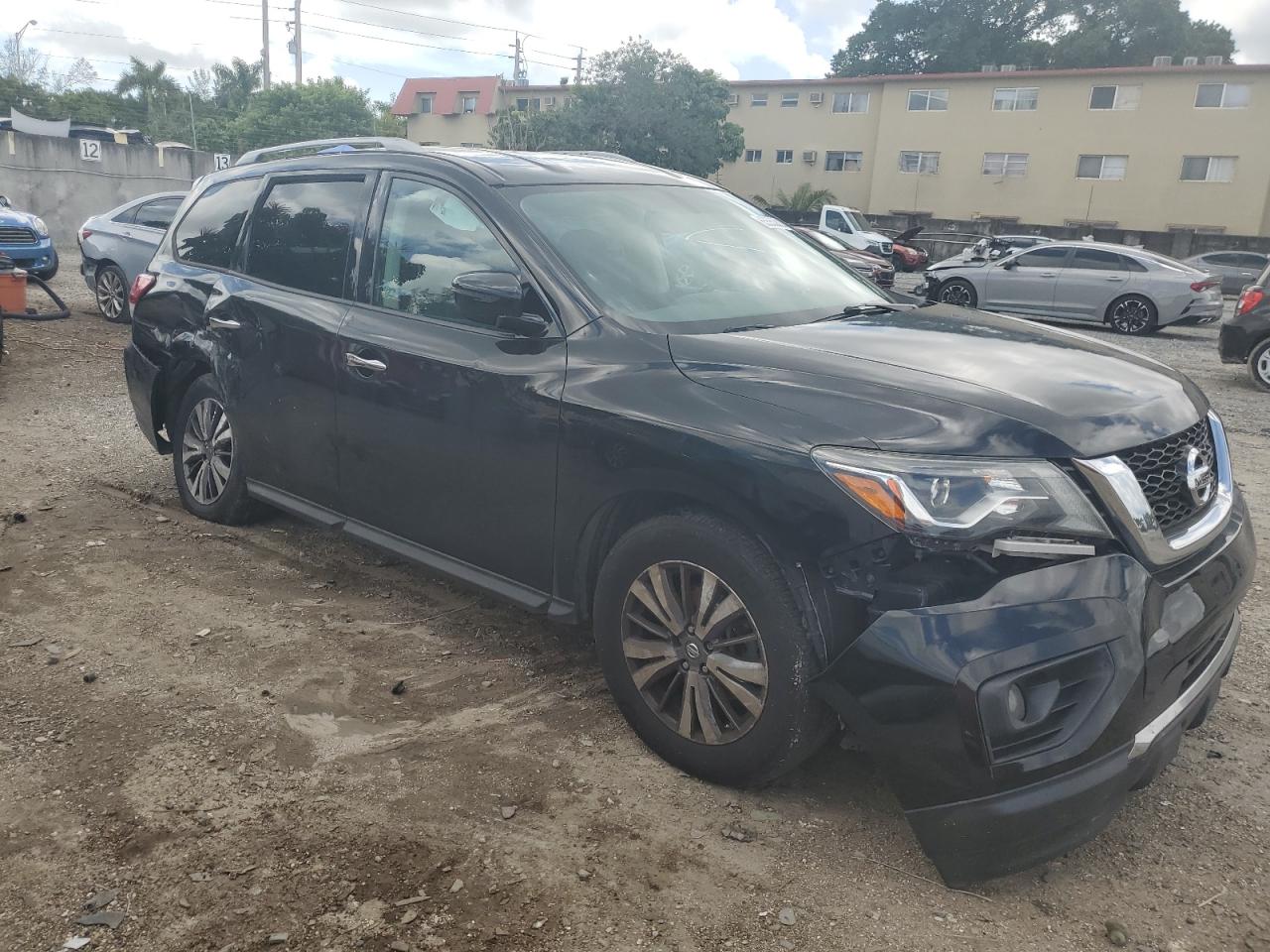 5N1DR2MN6HC662308 2017 Nissan Pathfinder S