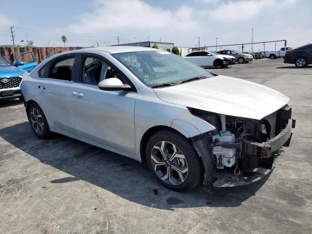 3KPF24ADXME316726 KIA FORTE FE