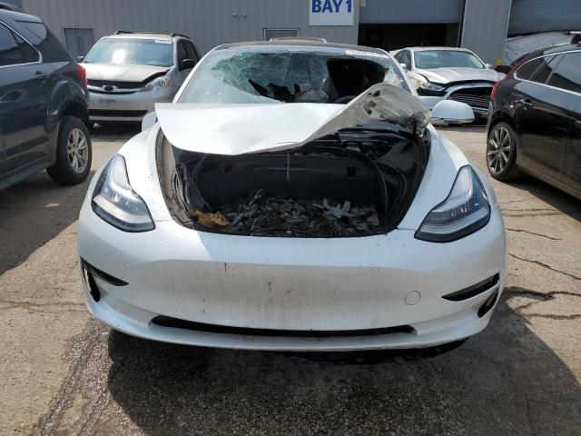 5YJ3E1EB8LF621054 Tesla MODEL 3