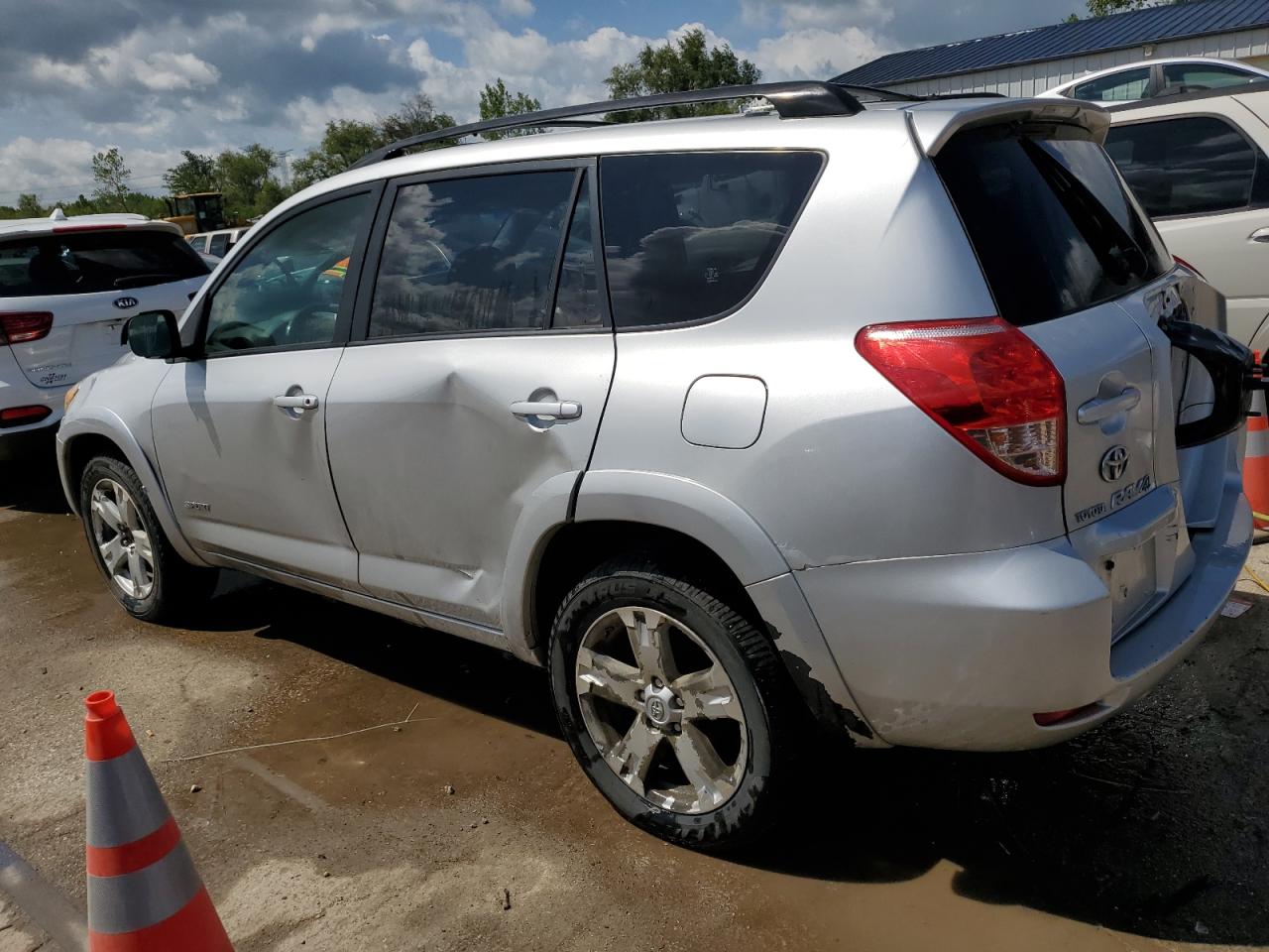 JTMBK32V875013346 2007 Toyota Rav4 Sport