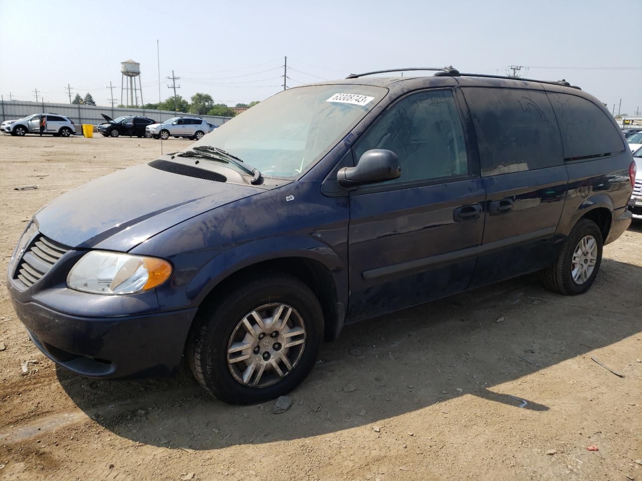 Lot #2524357001 2005 DODGE CARAVAN