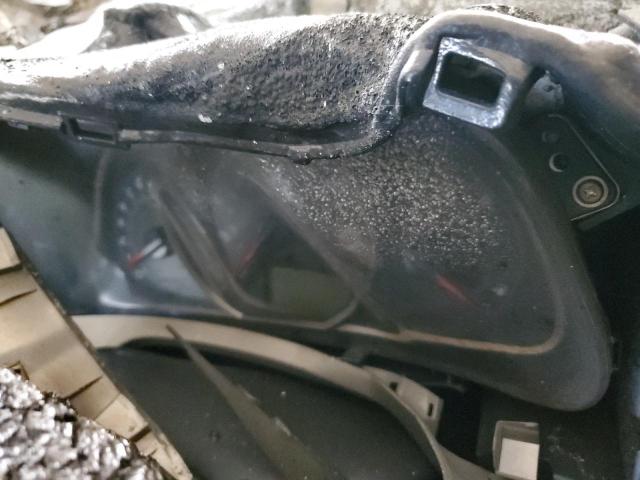 JTMZFREV4FD062324 Toyota RAV4 LE