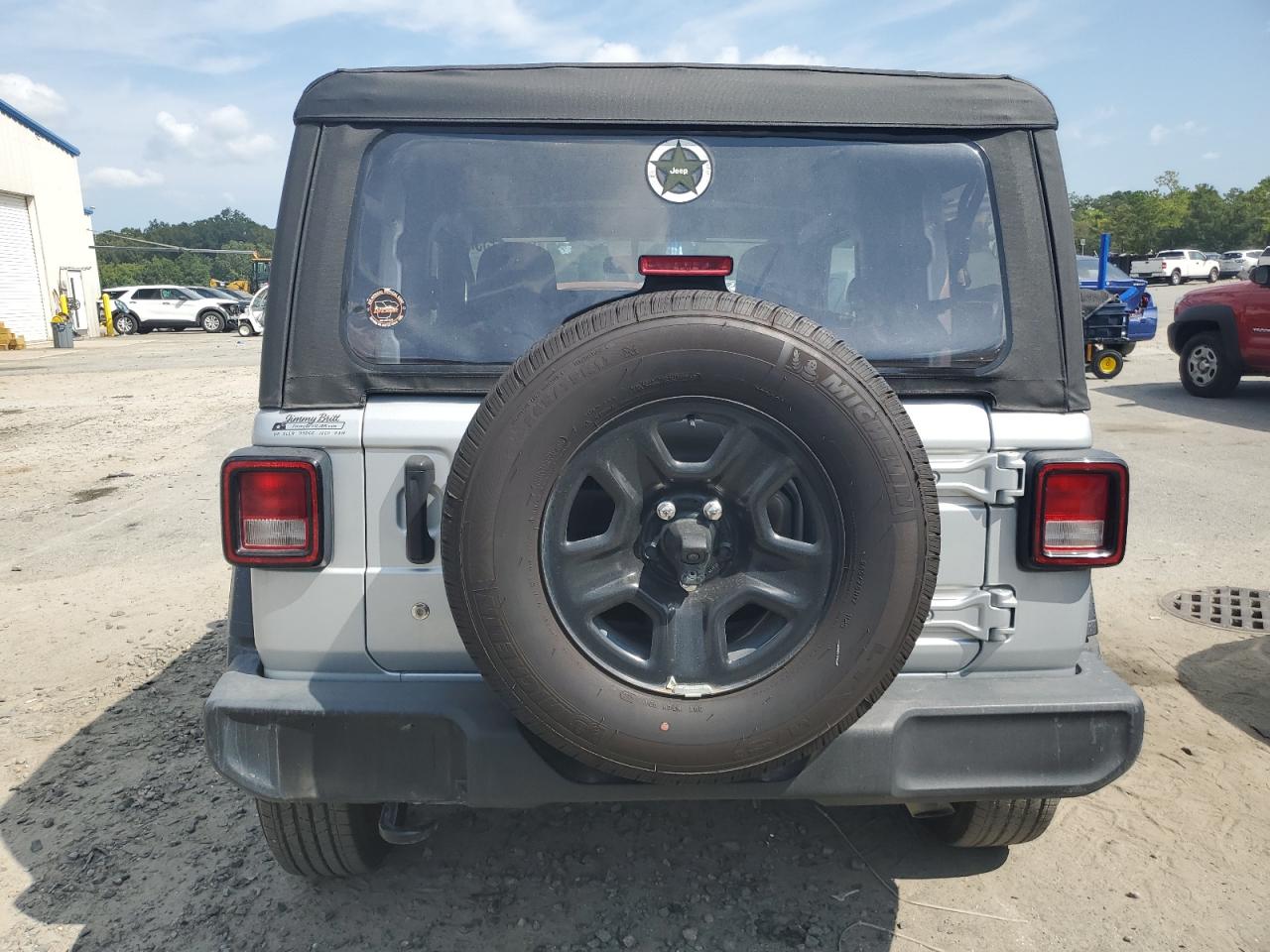 1C4HJXAG8PW532138 Jeep Wrangler S 6