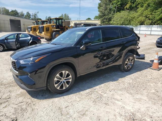 VIN 5TDGZRAH8NS553920 2022 Toyota Highlander, Xle no.1