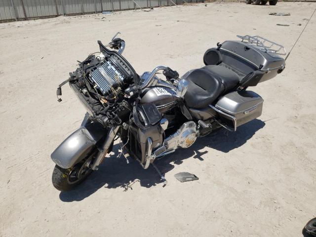 2016 HARLEY-DAVIDSON FLTRU 1HD1KGL1XGB672995